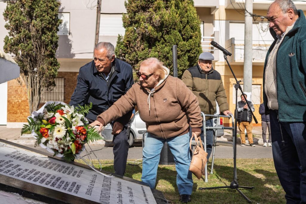 c3c05356-2d65-4022-94df-ec53e72306f7